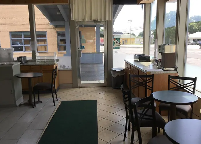 Scottish Inns Mcminnville